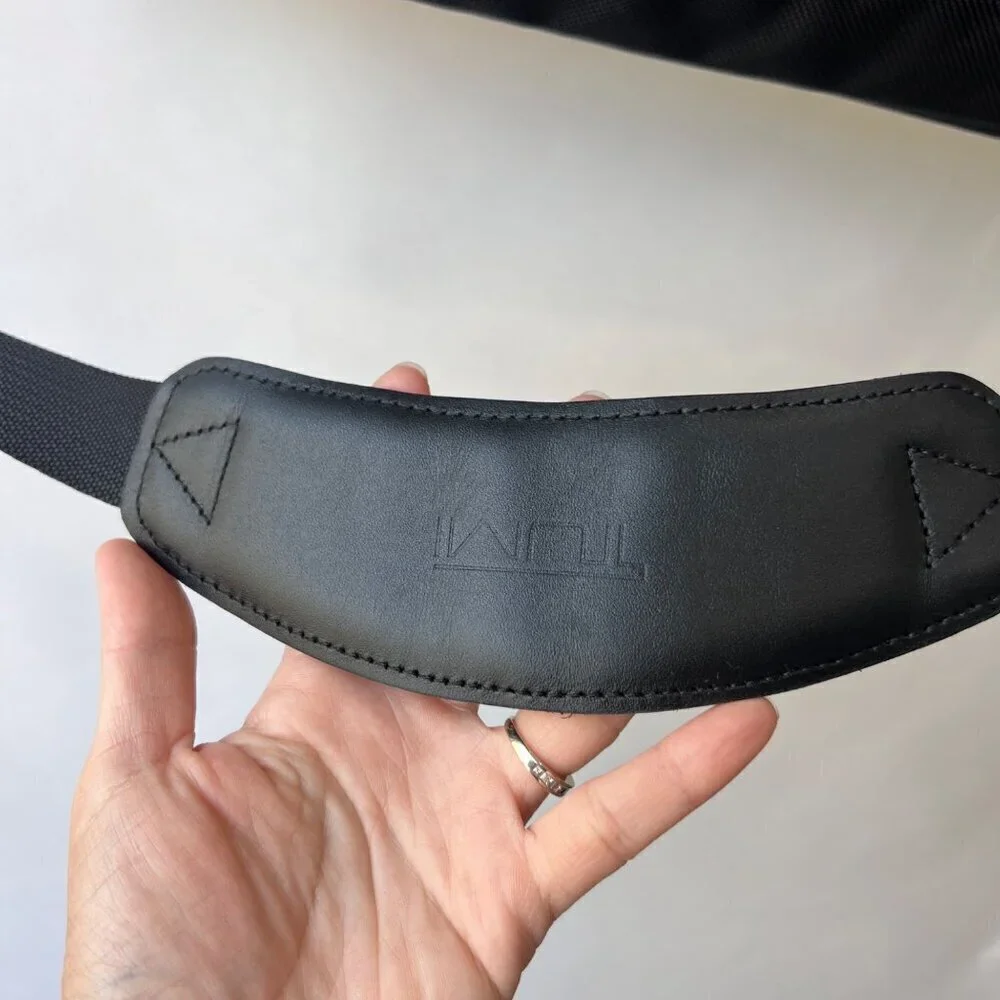 Tumi Carryon/ Travel/ Laptop briefcase business bag, Black